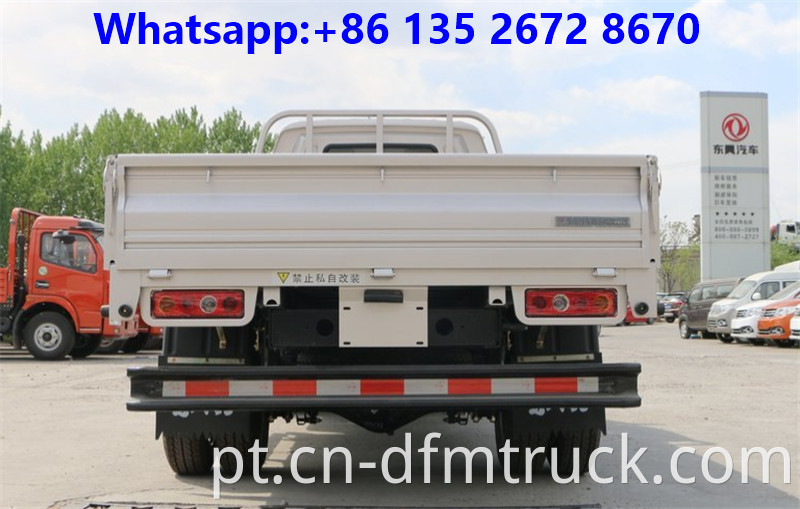 3 Tons Diesel Cargo Truck4